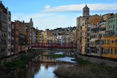 Pont de Pedra view in Girona