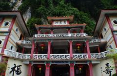 Sam Poh Tong Temple in Malaysia