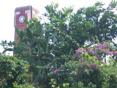 Poh San Teng garden with WWII monument tower