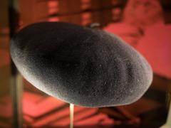 Linus Pauling's beret at the Nobel Museum