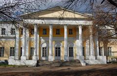 Stroganov Dacha on the Yauza central Corinthian portico