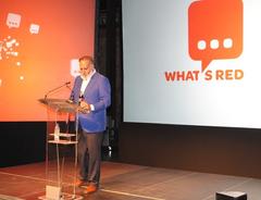 Andrés G.Carranza, cofounder of Whatsred, presenting the app at Nave 18B, Matadero Madrid