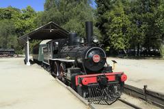 Chilean type 20 locomotive with 2’B n2 wheel arrangement and side buffers