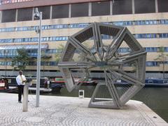 Thomas Heatherwick's Rolling Bridge in Paddington Basin