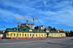 Moscow Yauzskaya Street cultural heritage building