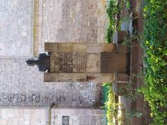 Busto de Manuel Martínez Solorzano en Morelia