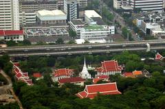 Photo of Wat Pathum Wanaram in Bangkok, Tailandia