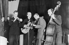 Ingmar Englund Orchestra performing at Balder Hall, Helsinki in 1944