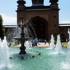 Jama Masjid Srinagar fountain