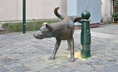 Het Zinneke sculpture in Brussels, Belgium