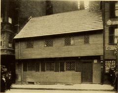 historic Revere House in North Square Boston