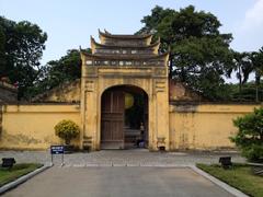 Cổng phải Đoan Môn in Hoàng thành Thăng Long, Hanoi