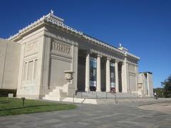 Front entrance of New Orleans Museum of Art in City Park, New Orleans