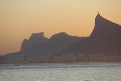 Icaraí beach with view of Christ the Redeemer and Pedra da Gávea