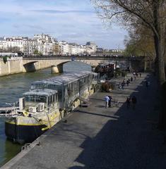 Port de Montebello Paris V