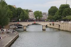 Pont de l'Archevêché in Paris