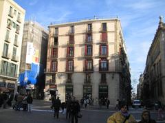 Plaça de Sant Jaume in Barcelona featuring carrer del Paradís, baixada de la Llibreteria, and carrer Jaume I