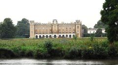 Syon House exterior garden view