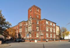 Hospital building at Hirszfelda Square