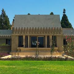 Hollyhock House exterior