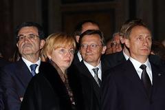 President Putin, Lyudmila, Austrian Chancellor Wolfgang Schuessel, European Commission President Romano Prodi at St Isaac's Cathedral