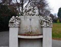 La Fontaine aux Singes sculpture in Parc du Denantou, Lausanne