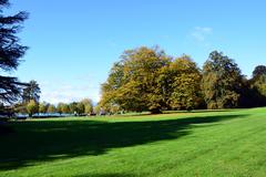 Parc du Denantou in Lausanne with Leman Lake in the background