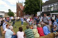 Fenny Poppers Festival on Aylesbury Street