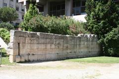 Mur de Crinas at Jardin des Vestiges in Marseille