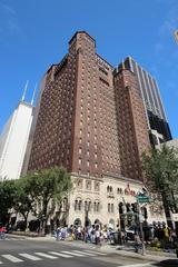 Allerton Hotel building in Chicago