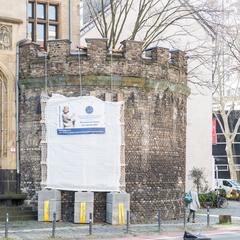 Römerturm in Köln with security measures