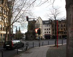 Köln Ecke Friesenstraße Blick zur Römermauer und Turm