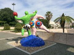 garden with sculptures in Coleção Berardo Museum, Lisbon