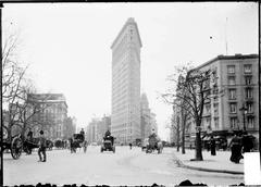 Flatiron Building in New York City, 1903