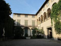 Palazzo Mansi courtyard