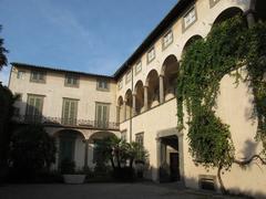 Palazzo Mansi courtyard