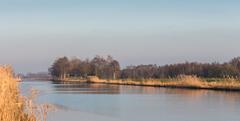 Walks through the low moorland marshes, view of the Heafeart