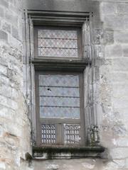 Simple mullioned window of the Château de Cognac