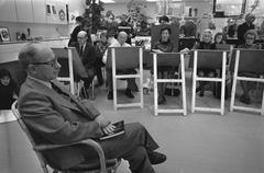 Minister Harry van Doorn posing for artists at Van Gogh Museum, Amsterdam, 1974