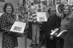 Eppo Doeve awarding the 'Gouden Vlek' at the Van Gogh Museum, Amsterdam, 1973