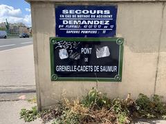 Plaque du pont de Grenelle - Cadets de Saumur, Paris