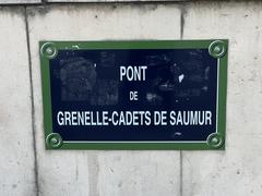 Plaque du pont de Grenelle - Cadets de Saumur in Paris