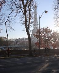 Avenue de New-York with passerelle Debilly and Eiffel Tower in the background, Paris