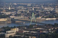 Hot air balloon flight over Severinsbrücke in Cologne