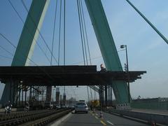 Sanierung Severinsbrücke construction site