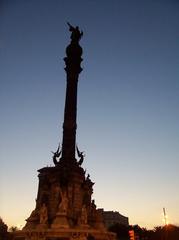 Barcelona Monumento a Colon at dusk