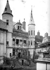 Hôtel de Vauluisant in Troyes, France