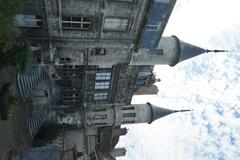 Hotel Vauluisant courtyard view