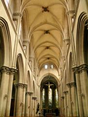 Cluny Eglise Notre-Dame central nave