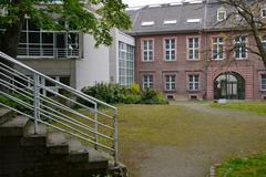 Stadtmuseum Düsseldorf courtyard